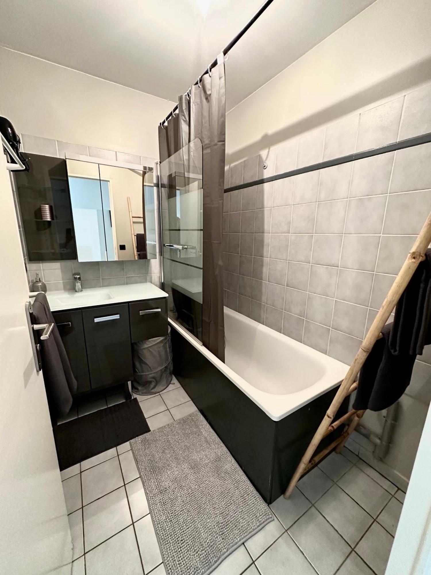 Appart' Calme - 48M² - Proche Versailles - Paris Elancourt Esterno foto