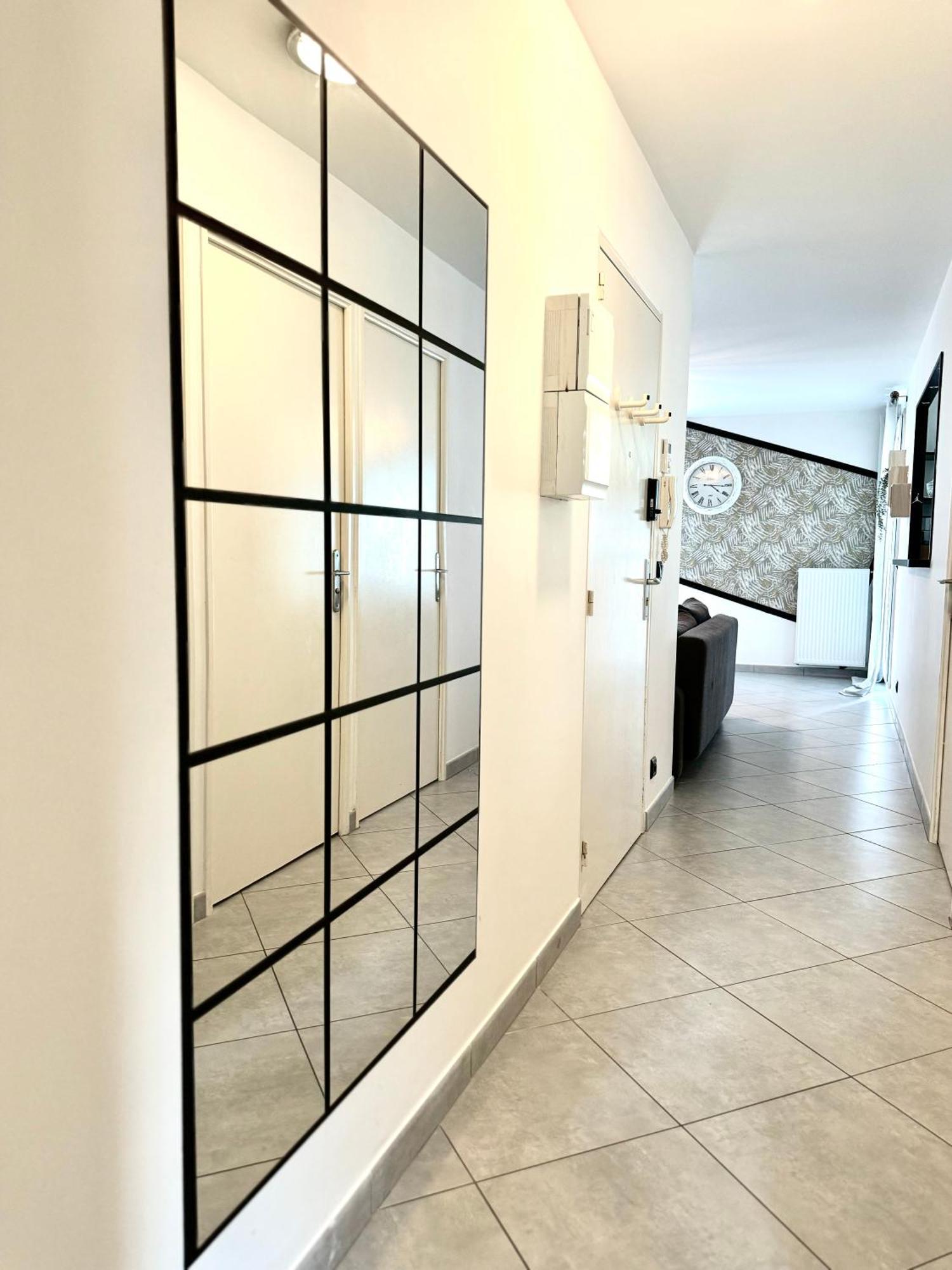 Appart' Calme - 48M² - Proche Versailles - Paris Elancourt Esterno foto